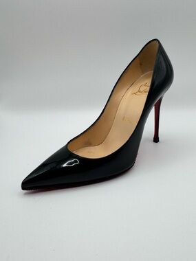 Christian Louboutin Decollete 554 Pump | Black Patent Leather | Size 36.5